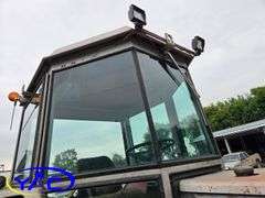 1982 WHITE 2-105 2WD TRACTOR