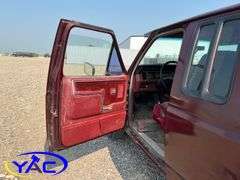 1985 FORD F150 LARIAT SUPERCAB 2WD