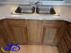 1995  CONQUEST  FIFTH WHEEL TRAILER