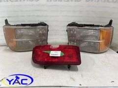 Set Of Headlight Assembly & Taillight For 2008 GMC Sierra