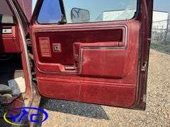 1985 FORD F150 LARIAT SUPERCAB 2WD