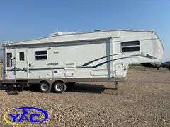 2003  THOR  DUTCHMAN FIFTH WHEEL CAMPER