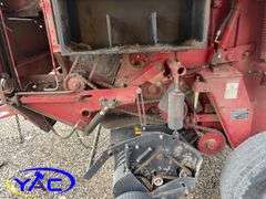 CASE RBX562 ROUND BALER