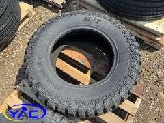 4- 37x13.50R20 Tires (BUYER MUST PAY 4X THE BID PRICE)
