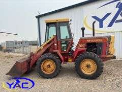 VERSATILE 160 BI-DIRECTIONAL TRACTOR