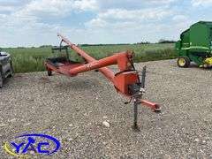 BRANDT 8X50 SWING AWAY AUGER