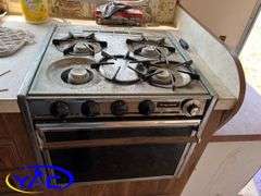 1983  TRAVELLAIRE  FIFTH WHEEL CAMPER