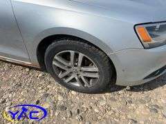 2011 VOLKSWAGEN JETTA 2.0 TDI 4DR