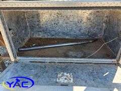 2011  FLATDECK H & H TRAILER