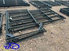 5- 9'6 Cattle/Horse Panel W/ Gate (BUYER MUST PAY 5X THE BID PRICE)