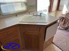 2003  THOR  DUTCHMAN FIFTH WHEEL CAMPER