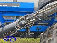 BOURGAULT 8810 /SC 430 NEW HOLLAND CART