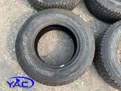 4- LT 265/70R17 Wrangler Pro Grip Good Year Tires