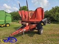 CaseIH 8610 Tub Grinder