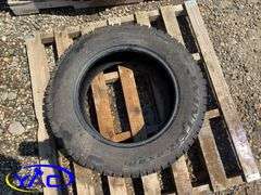 4- 225/65R17 Tires (BUYER MUST PAY 4X THE BID PRICE)