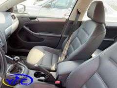 2011 VOLKSWAGEN JETTA 2.0 TDI 4DR