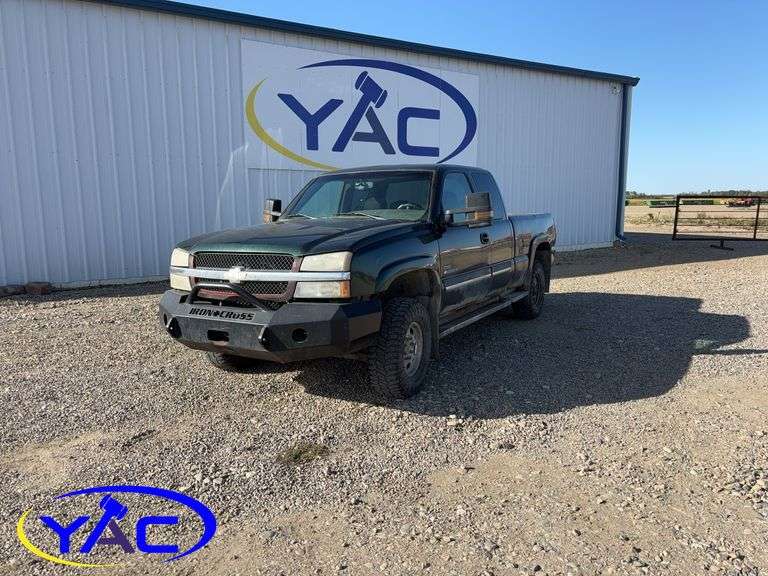 2003 CHEV SILVERADO 2500HD EXT CAB 4WD DIESEL