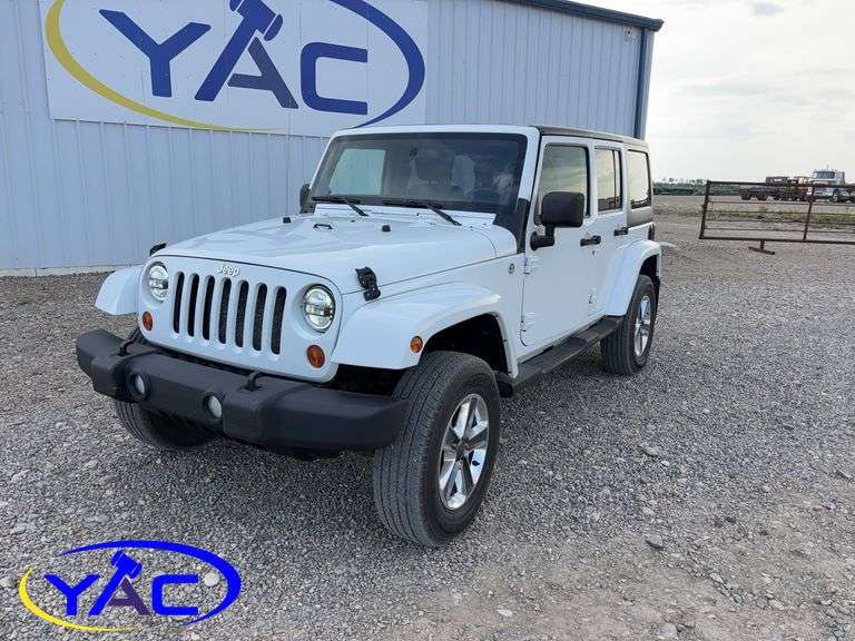 2011 JEEP WRANGLER UNLIMITED SAHARA 4WD