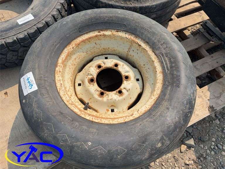 11L-15SL Tire W/ 6 Hole Rim