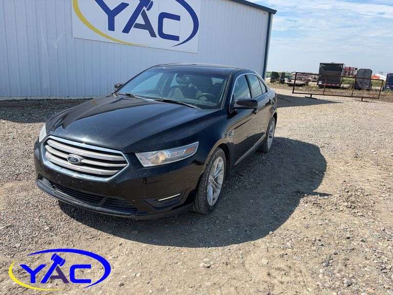 2013 FORD TAURUS 4DR