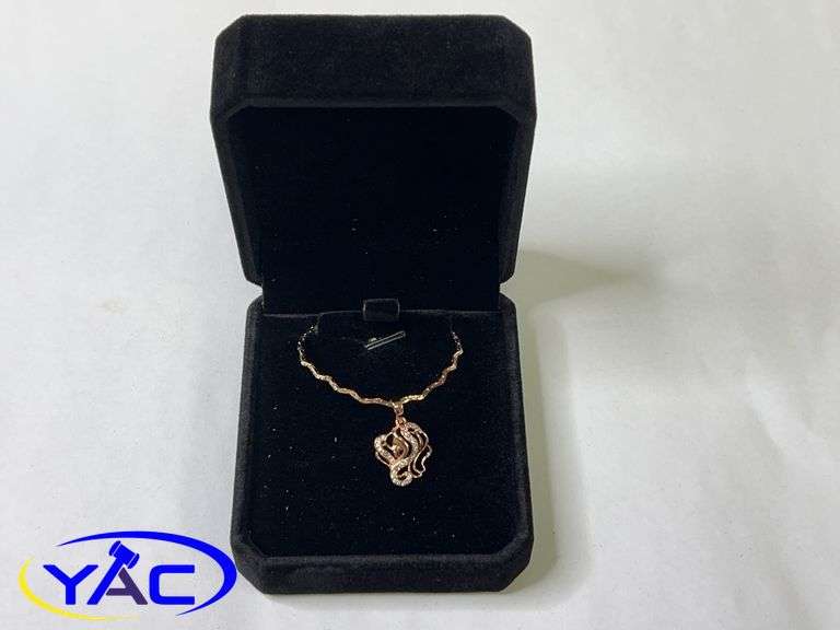 New 18K Gold Plated Simulated Diamond Silhouette Necklace - Chain 18" Long