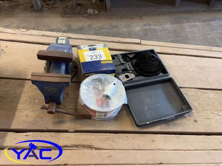 Vice & Hole Saw Kit