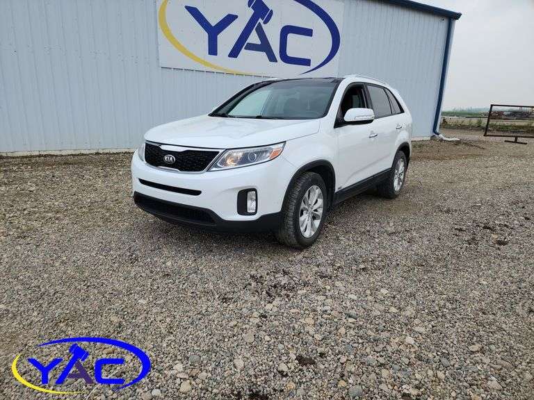 2015 KIA SORENTO V6 AWD
