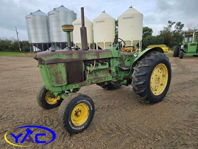 1961 John Deere 4010 - Parts Unit