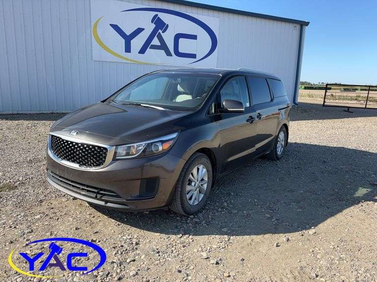 2017 KIA SEDONA