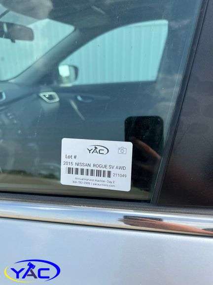 2015 NISSAN ROGUE SV AWD