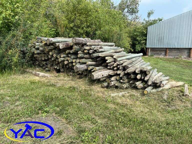 Misc. Used Fence Posts