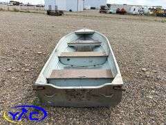 14' ALUMINUM FISHING BOAT