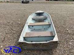 14' ALUMINUM FISHING BOAT