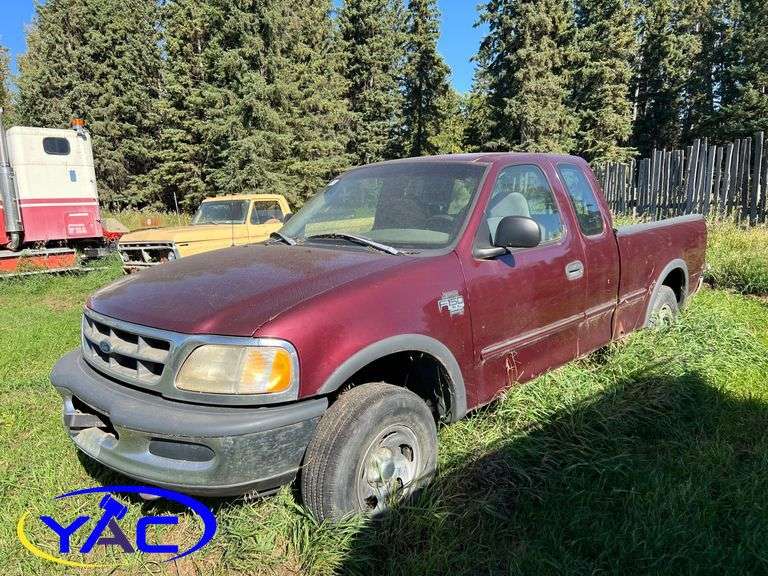 1998  FORD  F-150 XL TRITON PICKUP TRUCK