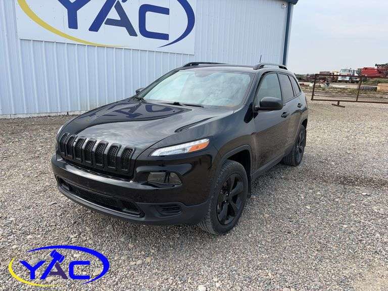 2018 JEEP CHEROKEE SPORT 4DR 4WD