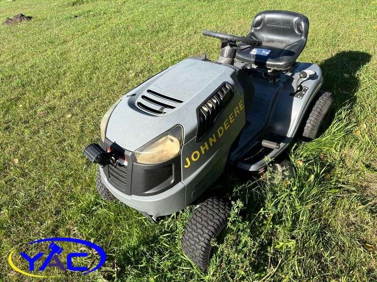 CRAFTSMAN LT1500 17.5HP RIDING MOWER