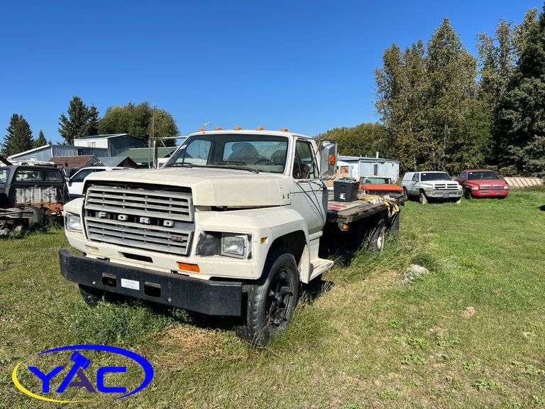 1981 FORD 3TON HEAVY VEHICLE