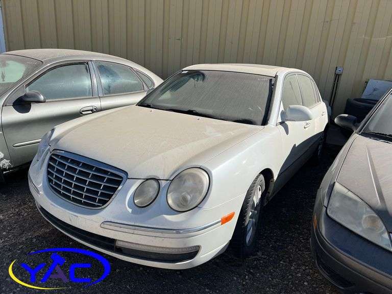 2005 KIA AMANTI