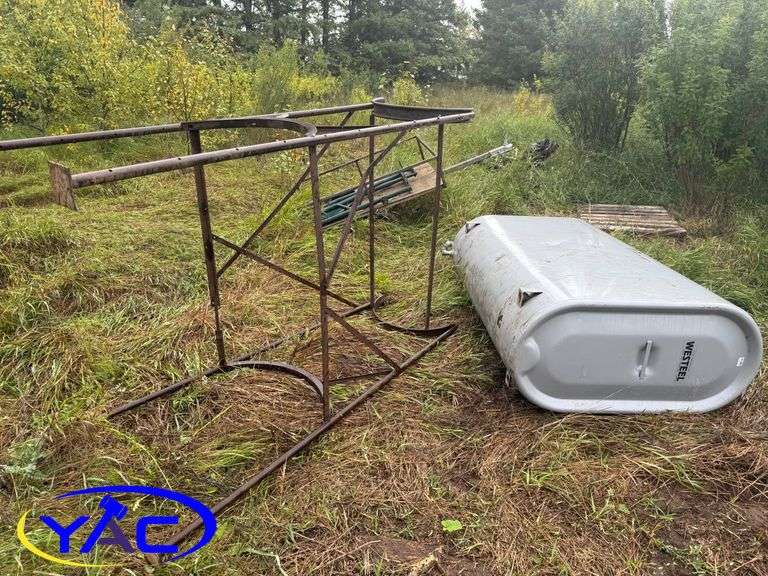 250 Gallon Diesel Tank & Stand