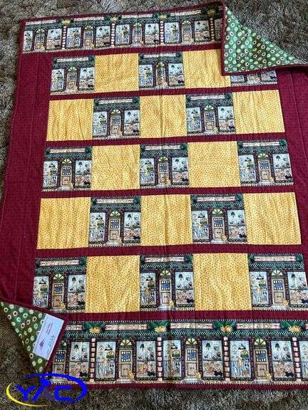 Beautiful Handmade Quilt From York Colony Quilters 53”x44”