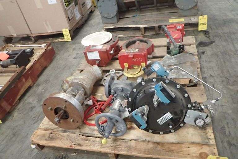 Lot of Assorted Valves and Components