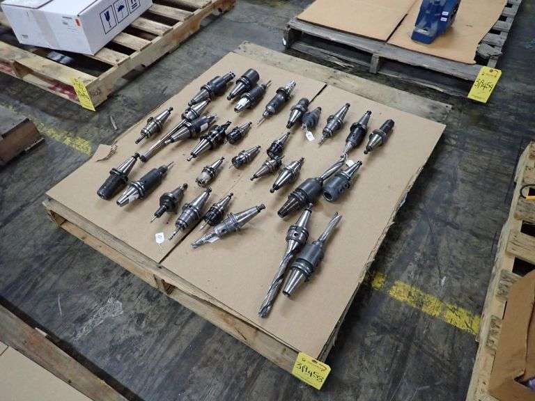 Lot of Assorted CNC Tool Holders - Yellow Tag Auctions
