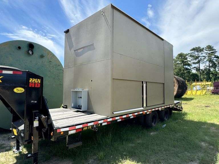 2022 Big Tex 25' 5th Wheel Goose Neck Trailer with Power Distribution Enclosure
