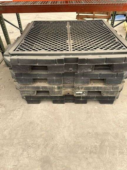Lot of Assorted Oil Spill Trays