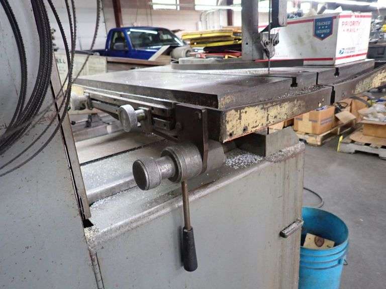 DoAll 20" Vertical Bandsaw