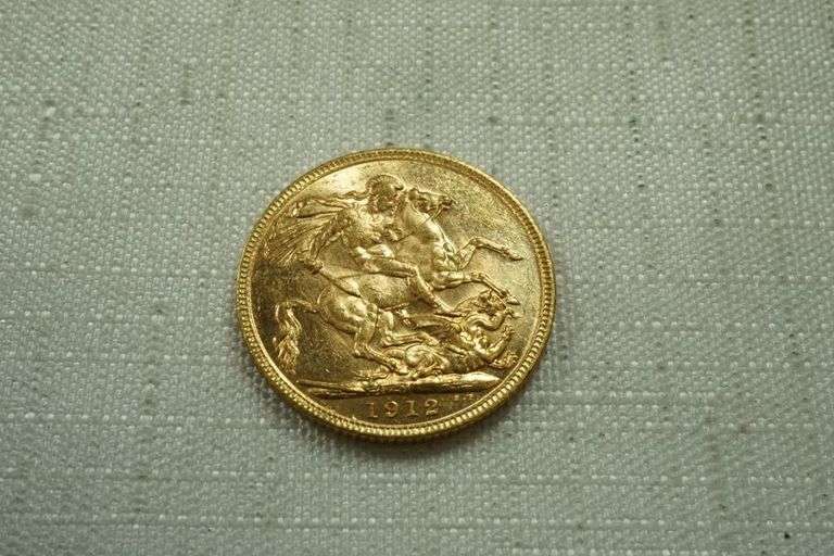 1912 British Gold Sovereign