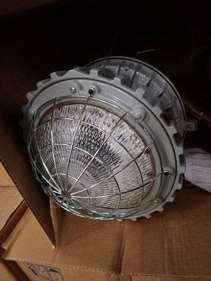 Lot of (6) Holophone LED Lights