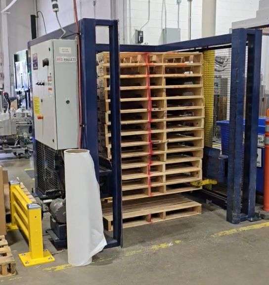 New Castle Pallet Dispenser
