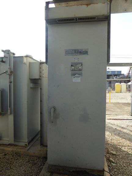 Powell 2000A Pow-Vac Switchgear