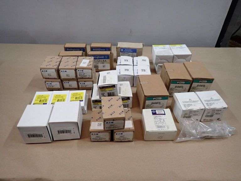 Lot of Assorted Electrical Components - Yellow Tag Auctions